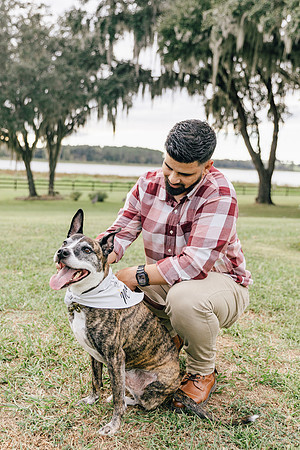 dogs in engagement sessions, Ocala Engagement photographer