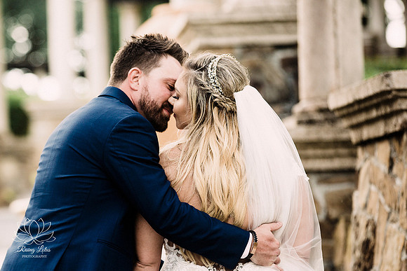 Bella Colina - Orlando top wedding photographer - first kiss