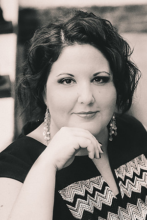 Staci-8