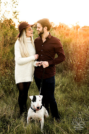Field engagement photographer