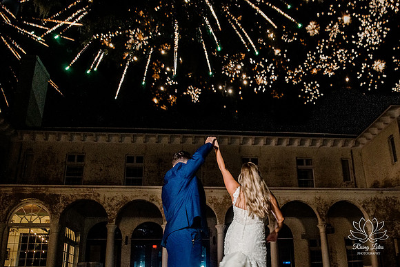 Best Firework Wedding Photography
