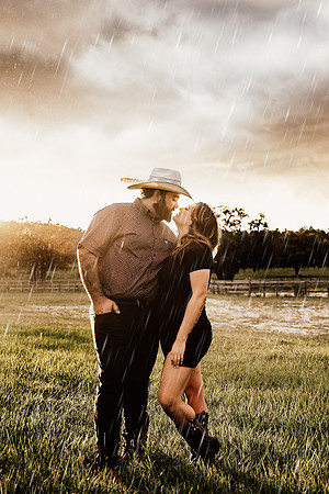 engagement-147