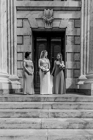 Downtown Tampa- Top Wedding Photographer- bride- Le Meridien steps