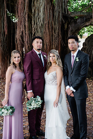 Straub Park, Downtown St. Pete Wedding portraits and newlyweds by Rising Lotus Photography