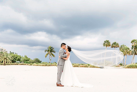 Award Winning Ocala Wedding Photographer