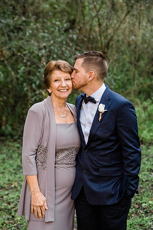 mom-3