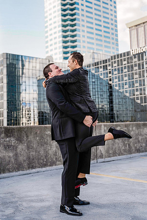 Rooftop newlyweds in Downtown Tampa