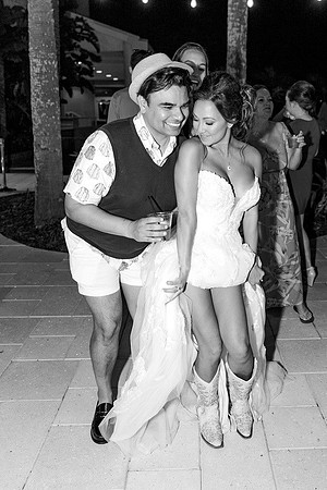 Top wedding party photographer