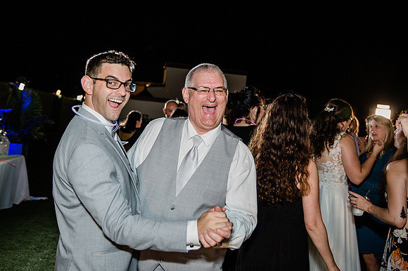 Top wedding party photographer
