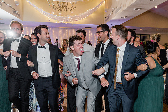 Top wedding party photographer