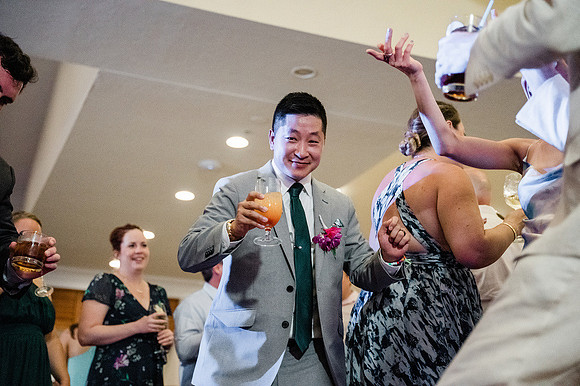Top wedding party photographer