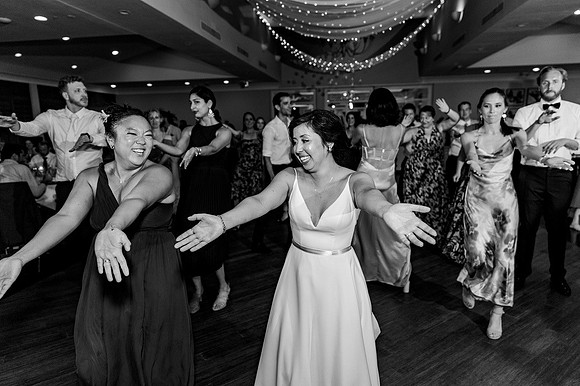 Top wedding party photographer