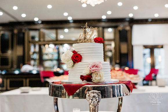 Golden Ocala- Luxury Wedding Venue. Ocala Wedding photographer & Videographer