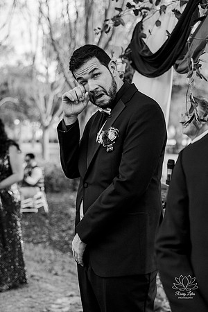 Golden Ocala- Luxury Wedding Venue. Ocala Wedding photographer & Videographer