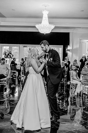 Golden Ocala- Luxury Wedding Venue. Ocala Wedding photographer & Videographer