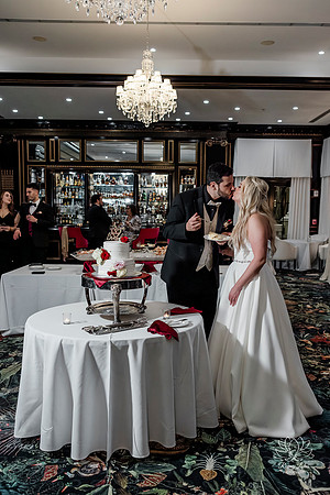 Golden Ocala- Luxury Wedding Venue. Ocala Wedding photographer & Videographer