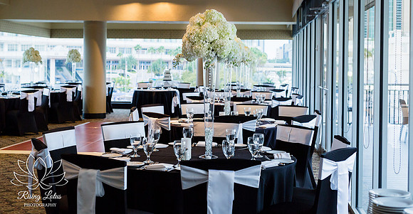 Beautiful waterfront room