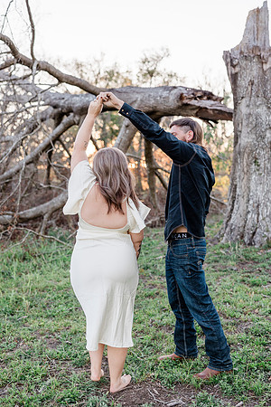 Engagement-114